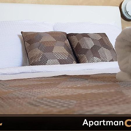 Apartman Campari 巴尼西卢卡 外观 照片