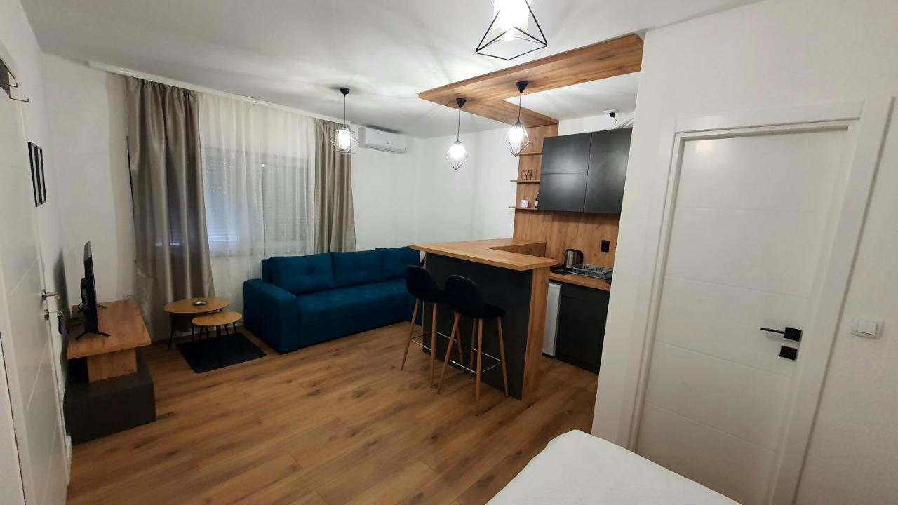 Apartman Campari 巴尼西卢卡 外观 照片